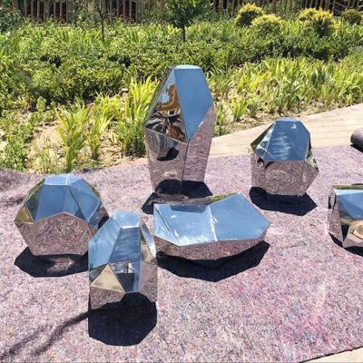 China H2m Creative Outdoor Mirror Sculpture 304 Stainless Steel Garden Art for sale