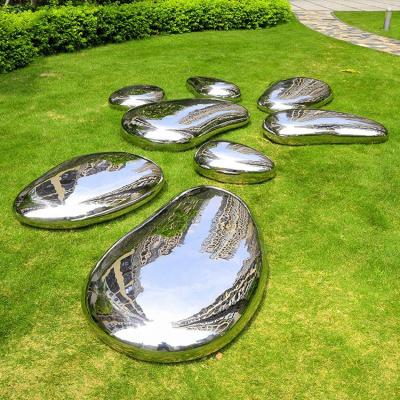 China Gnee Garden High Polished Pebble Shape Stainless Steel Sculpture For Lawn for sale