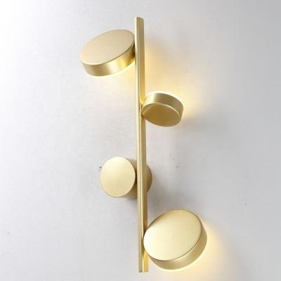 China Hot Selling Indoor Lamp Rotatable Direction Nordic Style 3 Heads LED Wall Light Decoration Lights for sale