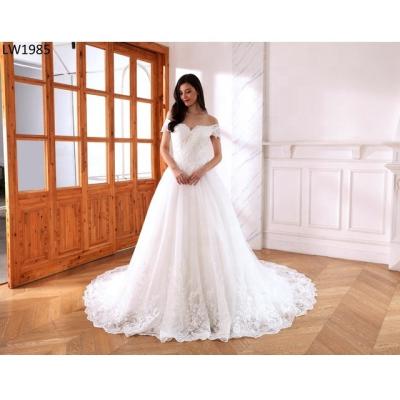 China Breathable LW1985 High Quality A Line Off The Shoulder Tulle Wedding Dresses With Lace Applique Beaded Wedding Gowns For Girl Party for sale