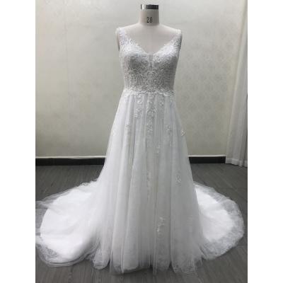 China Breathable LW4162 Plus Size V Neck Backless Wedding Dresses With Soft Tulle Lace Applique Beaded Sleeveless Bridal Gowns To Wedding Party for sale