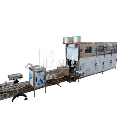 China Belt Conveyor Output 300 BPH Barrel Filling Machine for sale