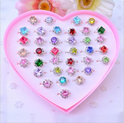 China Amazon hotsale TRENDY 36 pieces kids ring kit Crystal Adjustable Rings cute girls birthday gift sets kids jewelry for sale