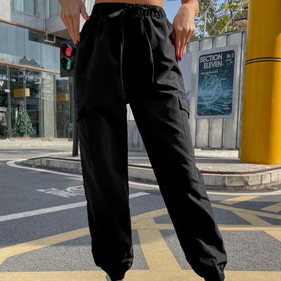 China 2022 Anti-wrinkle newcomer women spring and autumn fashion pure color pocket straight tube leisure cargo pants for sale