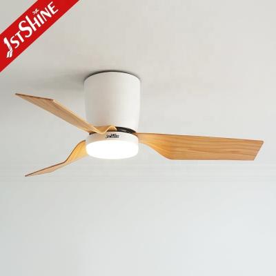 China Customized LED Ceiling Fan Light for Modern Nordic Stylish 42 Inch Flush Mount Design for sale