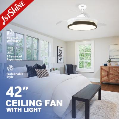 China Modern Retractable DC 65W Smart Ceiling Fan Light Dimmable 5 Speed for sale