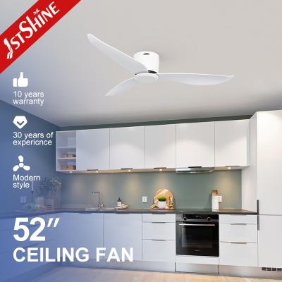 China Class A Energy Efficiency Rating Flush Mount Ceiling Fan with Comfort Wind Feature for sale