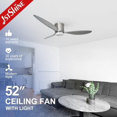 China Remote Controlled LED Ceiling Fan for Modern Home Office Design and Low Ceiling Spaces for sale