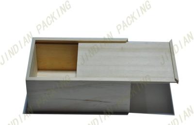 China Cajas de regalo de madera personalizadas para las botellas de vino, caja de encargo blanca de madera sólida en venta