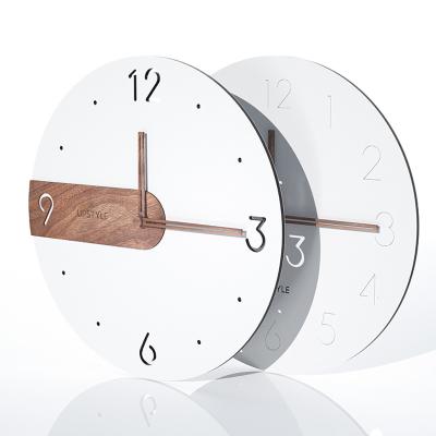 China 14 Inch MDF Decorative Vintage European Antique Retro Style Decorative Circular Wooden Wall Clock By Battery Operate for sale