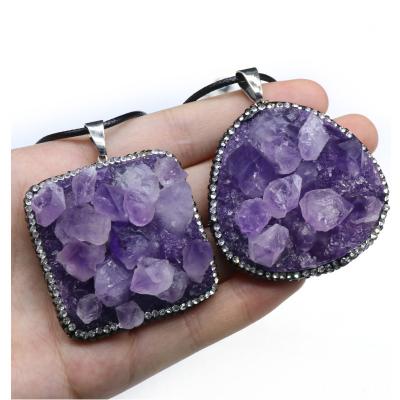 China Wholesale Hot Selling Natural Crystal Stones Necklace Pendants Amethyst Cluster Fashion Gifts for sale