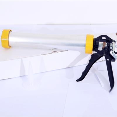 China 300ml sausage refillable caulking gun manual eco-friendly aluminum for sale