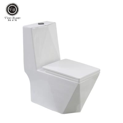 China Modern Sanitary Ware Square Shape WC Toilets Ceramic Cover Slow Down Modern for sale