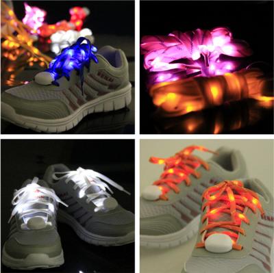 China New model 5th generation LED waterproof lace shoestring luminous flat nylon flashing flashing laces for sale