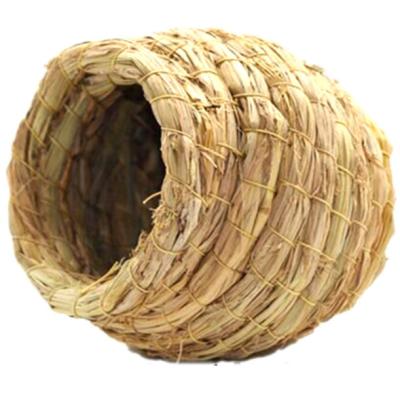 China Straw Bird Nest Pigeon Parrot Natural Handmade Warm House Small Animal Bird Cages Stored for sale