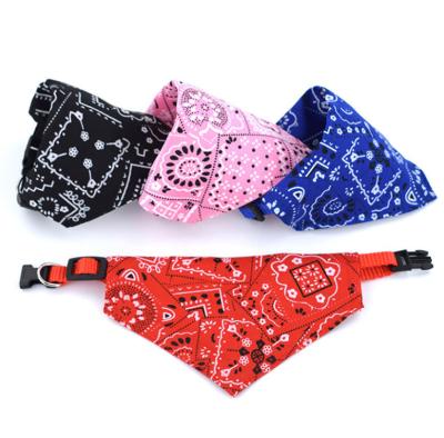 China Dog Triangle Scarf Retractable Pet Print Collar Adjustable Bandana Breathable Cat Bandana for sale