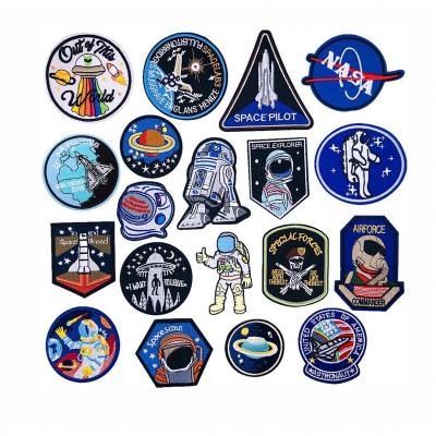 China New Product Sustainable Astronaut Series Patches For Jackets Warm Patch On Children's Wear Patches Embroidery for sale