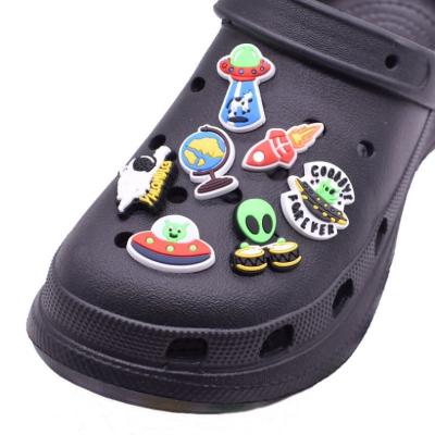 China Clog Charm 2022 Space Astronaut PVC Shoes Decorations DIY Shoe Charms Designer Charm Black Clogs Shoe Accessories for sale