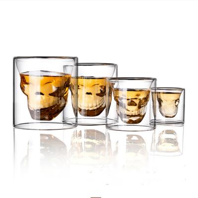 China Alta taza de cristal tirada formada esquelética de la pared doble de la taza del vidrio de Borosilicate vodka en venta