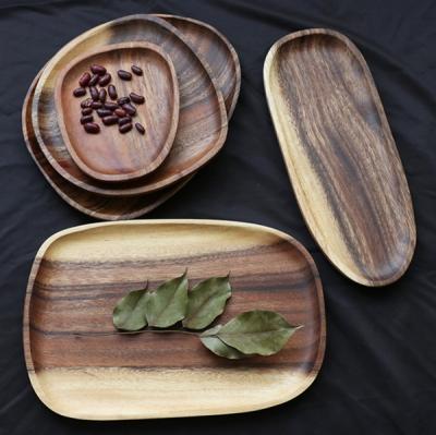 China La porción de madera oval irregular platea el acacia Tray Customized de servicio de madera de la fruta en venta