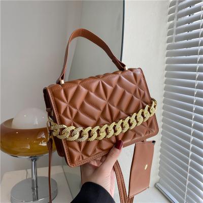 China 2022 New Fashion High Quality Women's Handbag Small Square Shoulder Solid Diamond Messenger Bag for sale