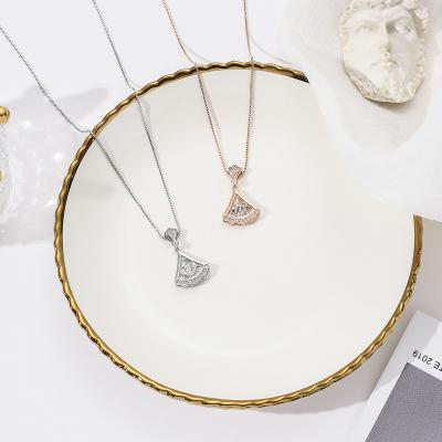 China Lead Free Leaf Necklace Diamond Clavicle Chain Necklace Accessories Propeller Shaped Women for sale