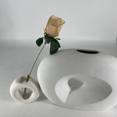 China Matte White Porcelain Planter Pots Flower Bowl Minimalist Home Decorative Ceramic Vase for sale