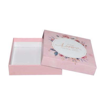 China Recyclable Custom Printing Geschenk Box Pink Color 2 Pieces Lid And Base Cardboard Clothes Apparel Packaging Eco Friendly Gift Box for sale