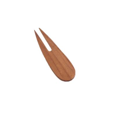 China Sustainable High Quality Natural Handmade Short-handled Fruit Fork Without Lacquer High End Teak Fruit Fork for sale