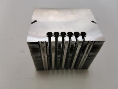 Κίνα Alu 6060 εξωθημένη ένωση Heatsink αργιλίου ΚΜΕ δοχείο ψύξης προς πώληση