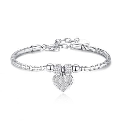 China FASHIONABLE Women's 316l Stainless Steel Heart Pendant Bracelet Buckle Zircon Magnetic Heart Bracelet for sale