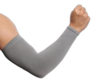 China SEAMLESS COMFORT Compression Arm Cooling Sleeves For Men And Women for sale