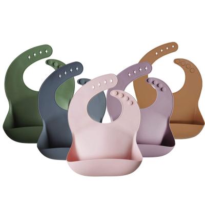 China Manufacturers BPA Free Wholesale Silicon Bibs Beige Waterproof Empty Baby Bibs for sale