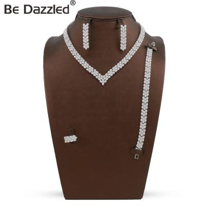 China CLASSIC Stunned 2019 New Fashion Zircon Jewelry Brass Bridal Jewelry Sets Necklace For Bridesmaid for sale