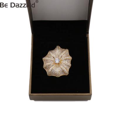 China FASHIONABLE Brand Zircon Stunned Stone For Women Gold Rings Middle East Dubai Party Wedding Bridal Jewelry And Engagement Wear for sale