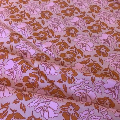 China Digitally Printed Viable Floral Design 100% Mulberry Silk Fabric 100% Pure Silk Sedums For Dress for sale