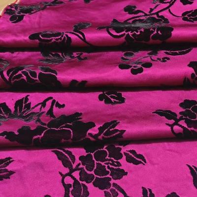 China Viable silk brocade with velvet jacquard palace jacquard luxury silk fabric for garment Bhutan garment fabric for sale