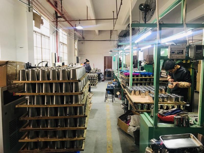 Verified China supplier - Jiangmen Pengjiang Chaolian Zhenhua Plastic Hardware Factory