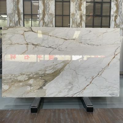 China Modern Polished stone slab  With Grey gold Veins for indoor decoration Natural marble Italy Calacatta  Gold for sale