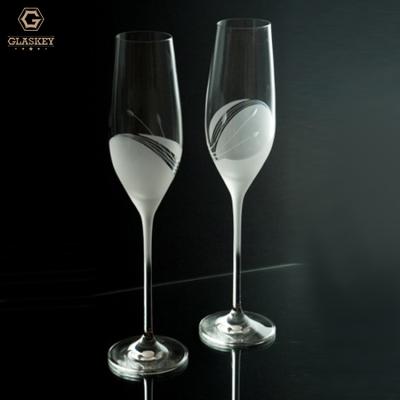 China Champagne Glass Custom Available Europe Frosted Crystal Champagne Glasses and Long Flutes Stem Tumbler for sale