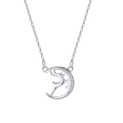 China Natural Animal Moon Shape Moon Necklace Elks Necklace Diamond Clavicle Pendant Necklace for sale