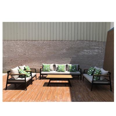 China Modern Luxurious Wood Sofa Set Modern Outdoor Furniture Teak Out Door Furniture for sale