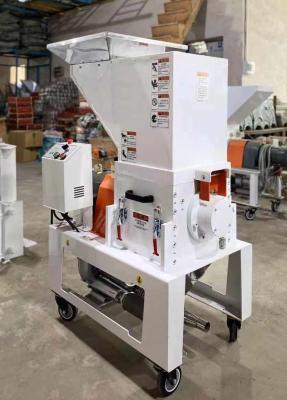 China 1.5kw Low Speed Shredder/Crusher/Grinder/ granulator for plastic waste recycle use no dust Best price for sale