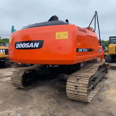 China Hotels Used Crawler Excavator Used Doosan Hydraulic Excavator DX260 Bagger Excavator For Sale UK for sale