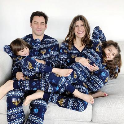 China Winter Breathable Long Sleeve Pajamas Christmas Plus Size Two Piece Pajamas Printed Pijamas Family Sets for sale