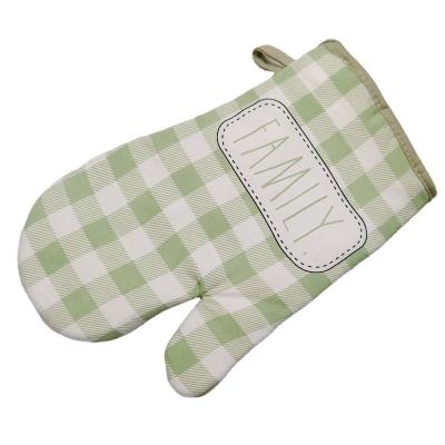 China Oven Gloves Heat Resistant Sustainable With Cotton Lining For BBQ Cooking Grilling Baking Set for sale