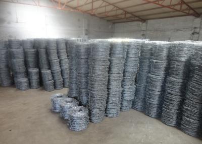 China 15cm PVC Coated Wire Barbed Fence For Lawn Railways for sale