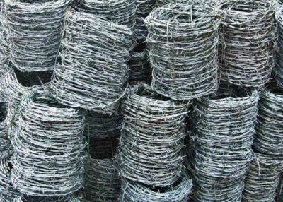 China Huacheng 15cm High Tensile Round Barbed Wires Farm Fencing for sale