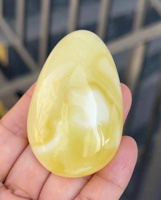 China Religious White Amber Pendant 10-20 G Amber Baltic Sea Prayer Pendant 10-20 G Nectar Tiger Grain Russian Muslim Wholesale for sale