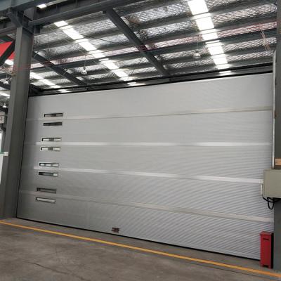 China Modern Electric Insulated Industrial Folding Shutter Stacking Door For Factory And Workshop en venta